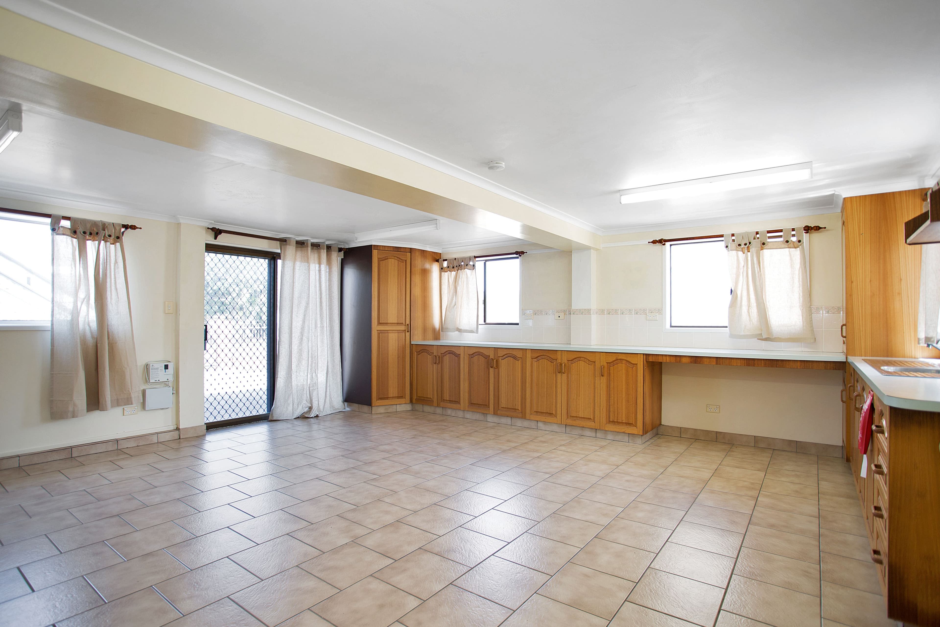2 Weir Street, East Mackay QLD 4740, East Mackay - Thumbnail 5