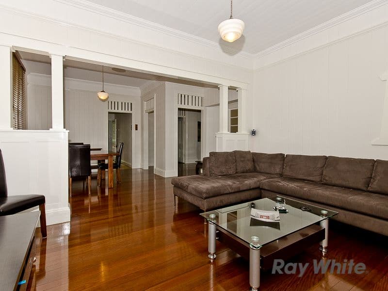 27 Lade Street, GAYTHORNE QLD 4051, Gaythorne - Thumbnail 2