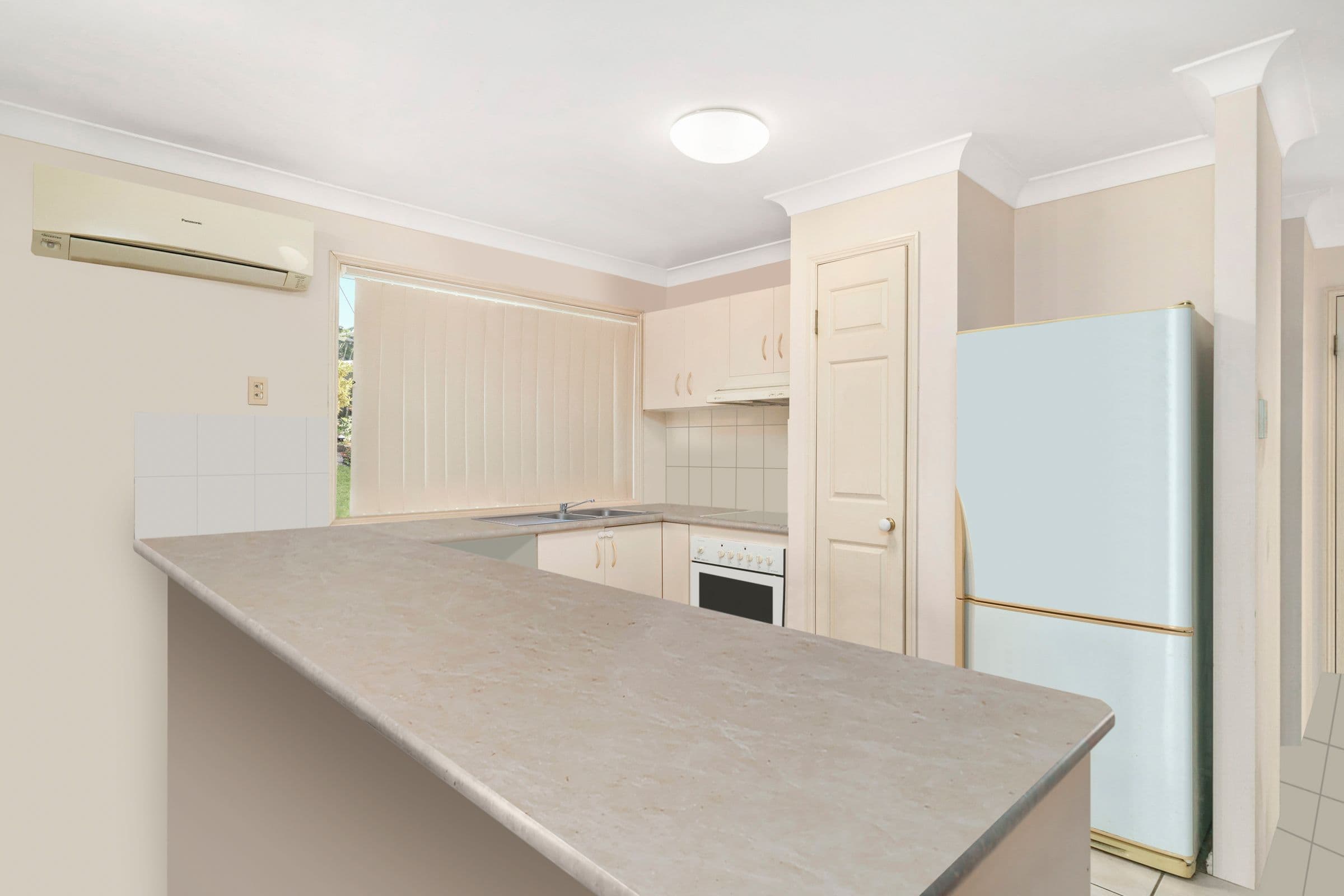 15 Livermore Street, Redcliffe QLD 4020, Redcliffe - Thumbnail 3