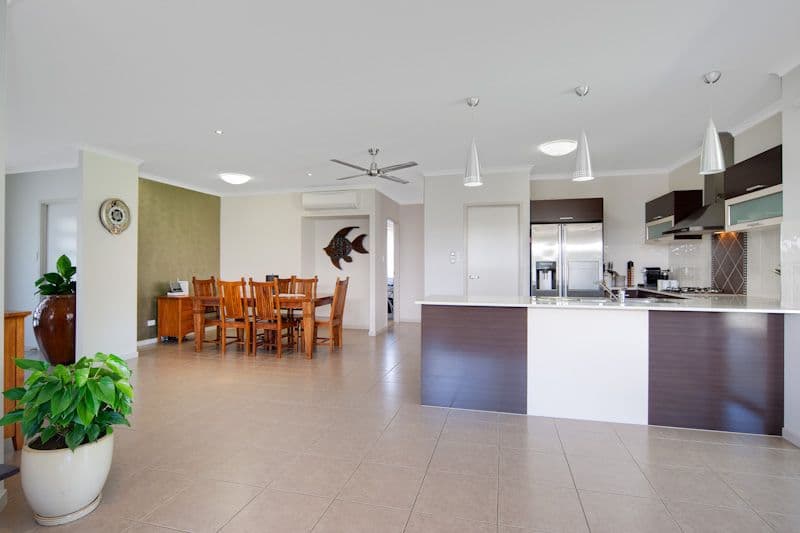 4 Mount Close, EDMONTON QLD 4869, Edmonton - Thumbnail 2
