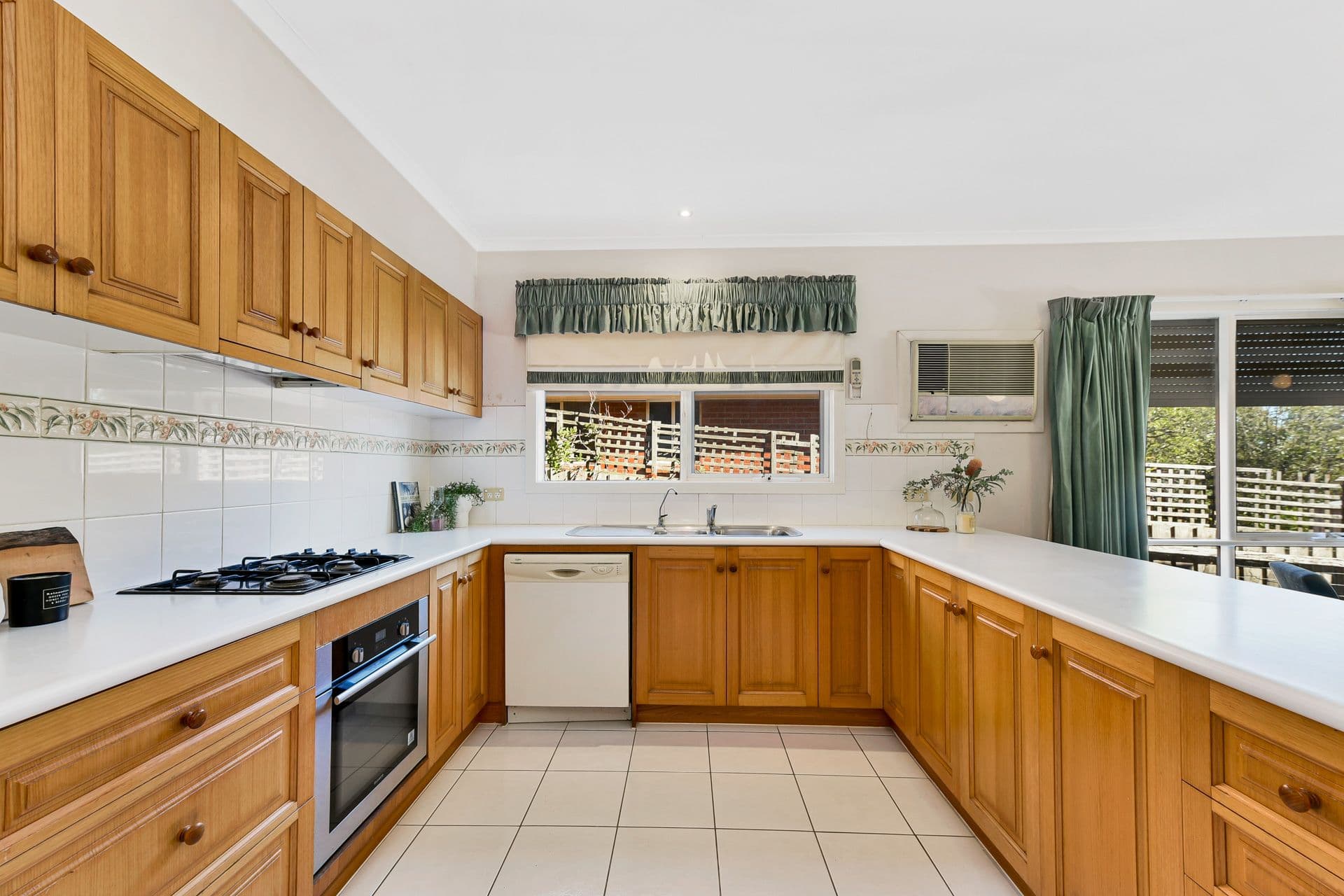 12 Ashfield Street, North Ipswich QLD 4305, North Ipswich - Thumbnail 6