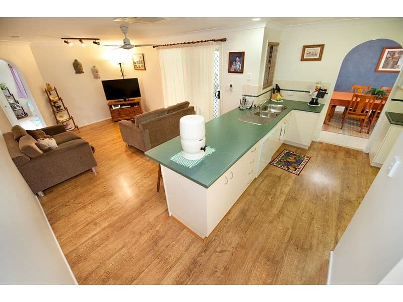 3 Kinsale Court, NORMAN GARDENS QLD 4701, Norman Gardens - Thumbnail 2