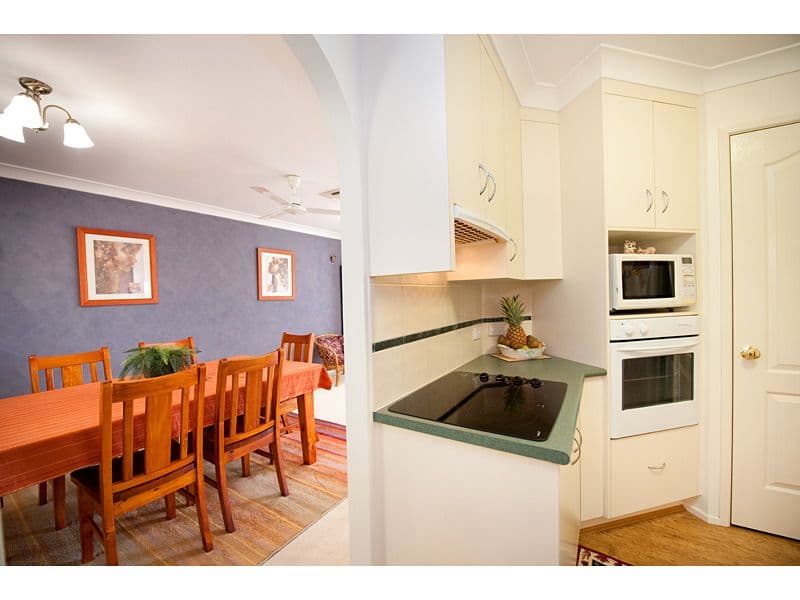 3 Kinsale Court, NORMAN GARDENS QLD 4701, Norman Gardens - Thumbnail 3