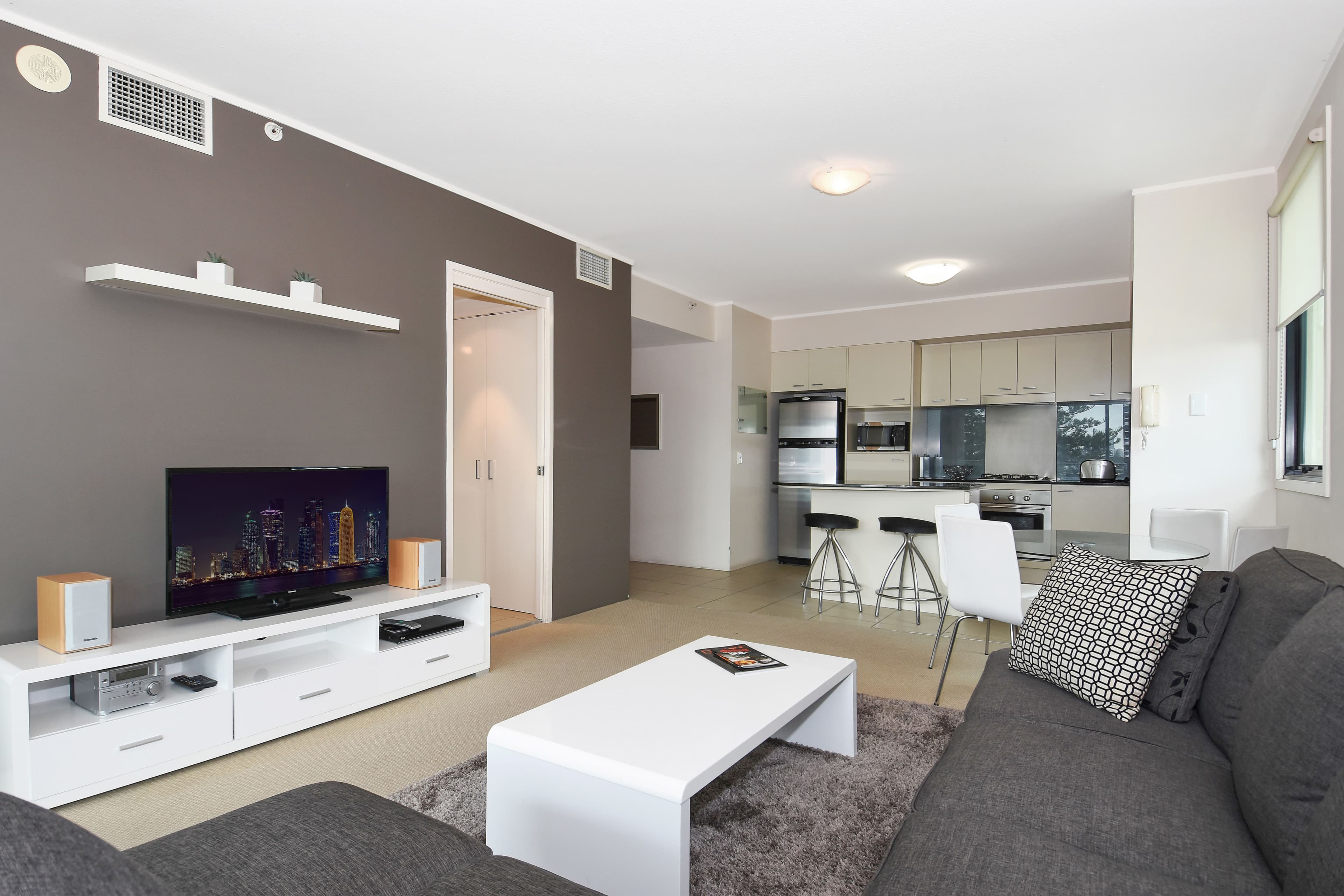 2685 Gold Coast Highway, Broadbeach QLD 4218, Broadbeach - Thumbnail 6