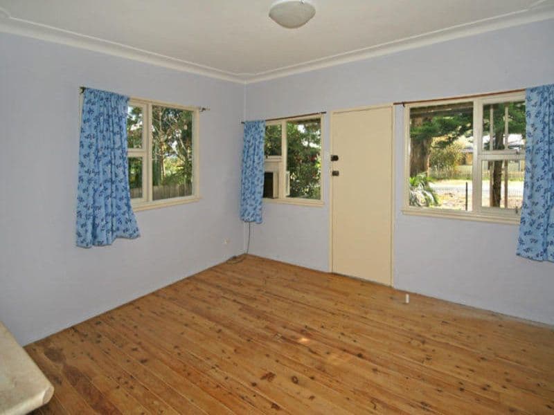 14 Banksia Street, ETTALONG BEACH NSW 2257, Ettalong Beach - Thumbnail 2