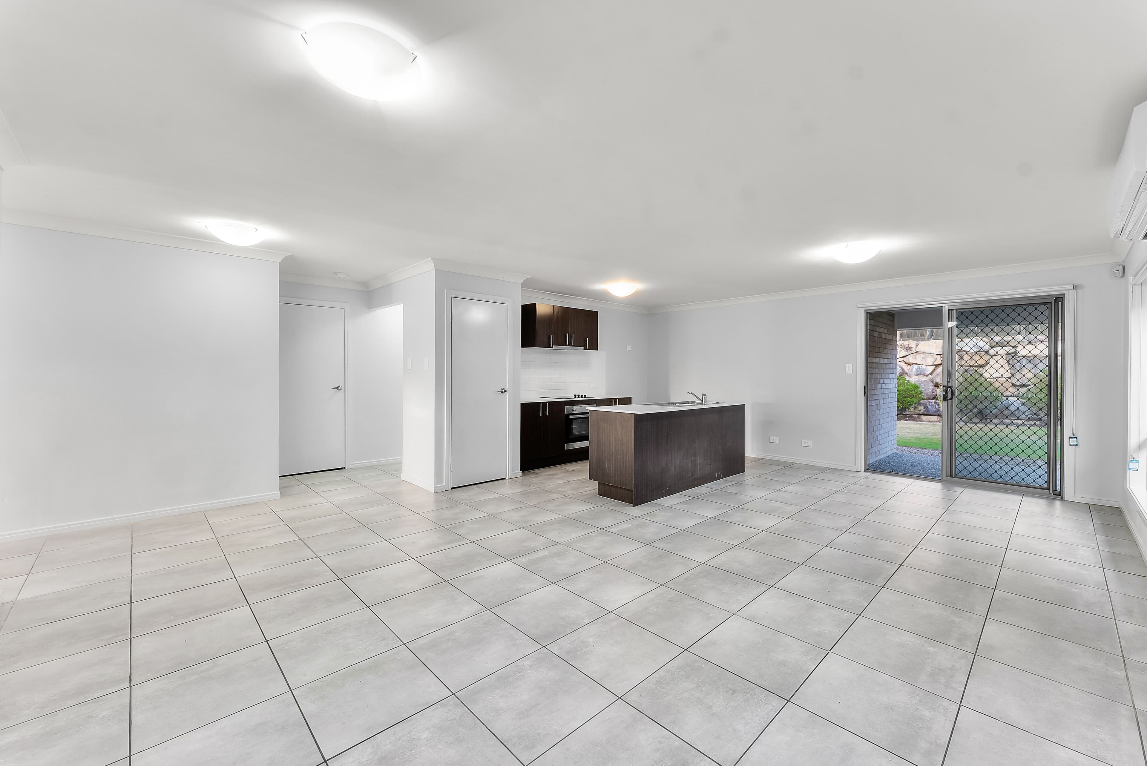 85 Mapleton Drive, North Lakes QLD 4509, North Lakes - Thumbnail 5