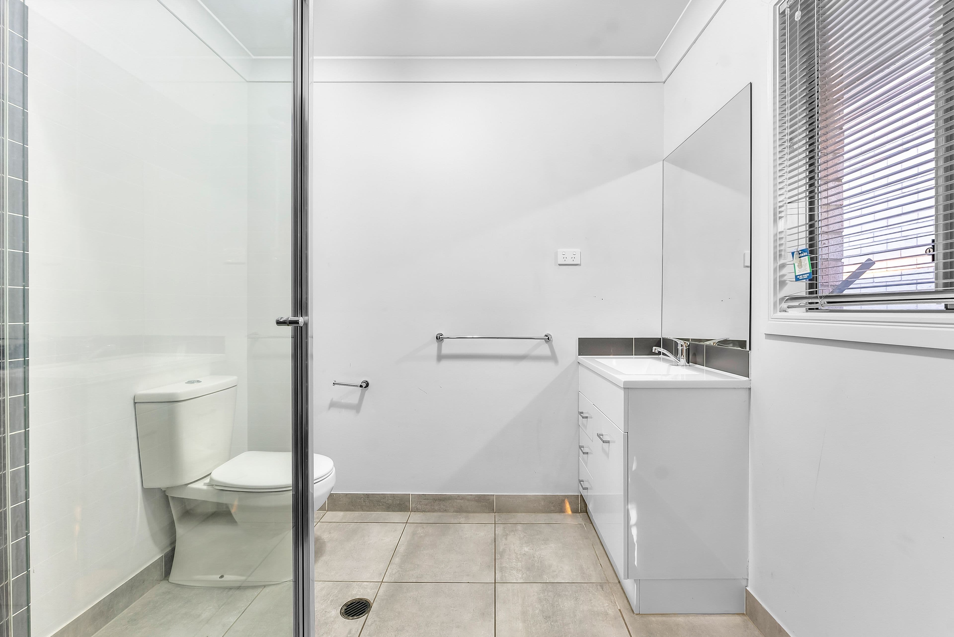 85 Mapleton Drive, North Lakes QLD 4509, North Lakes - Thumbnail 8