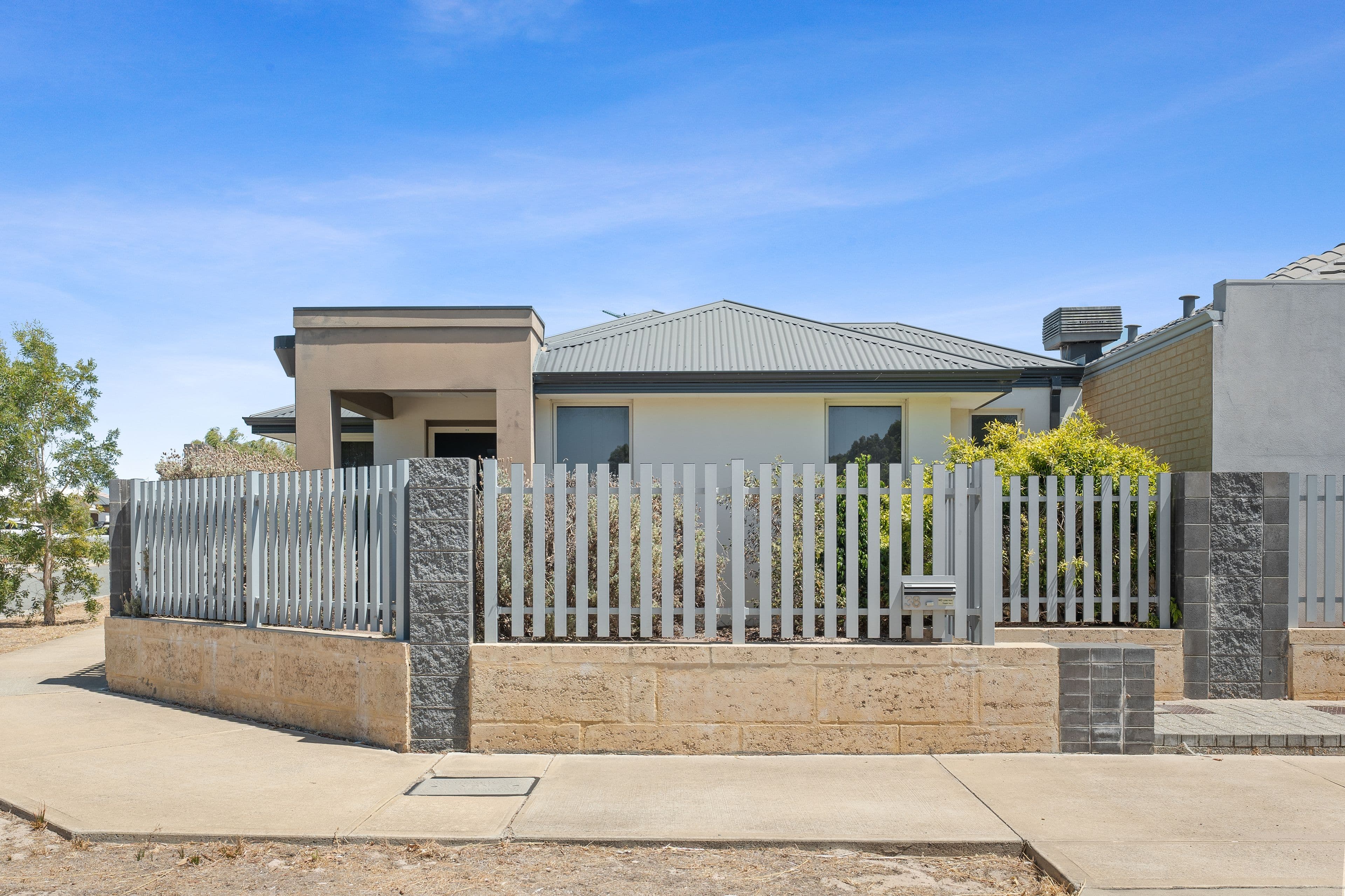 38 Mallina Crescent, Golden Bay WA 6174, Golden Bay - Thumbnail 2