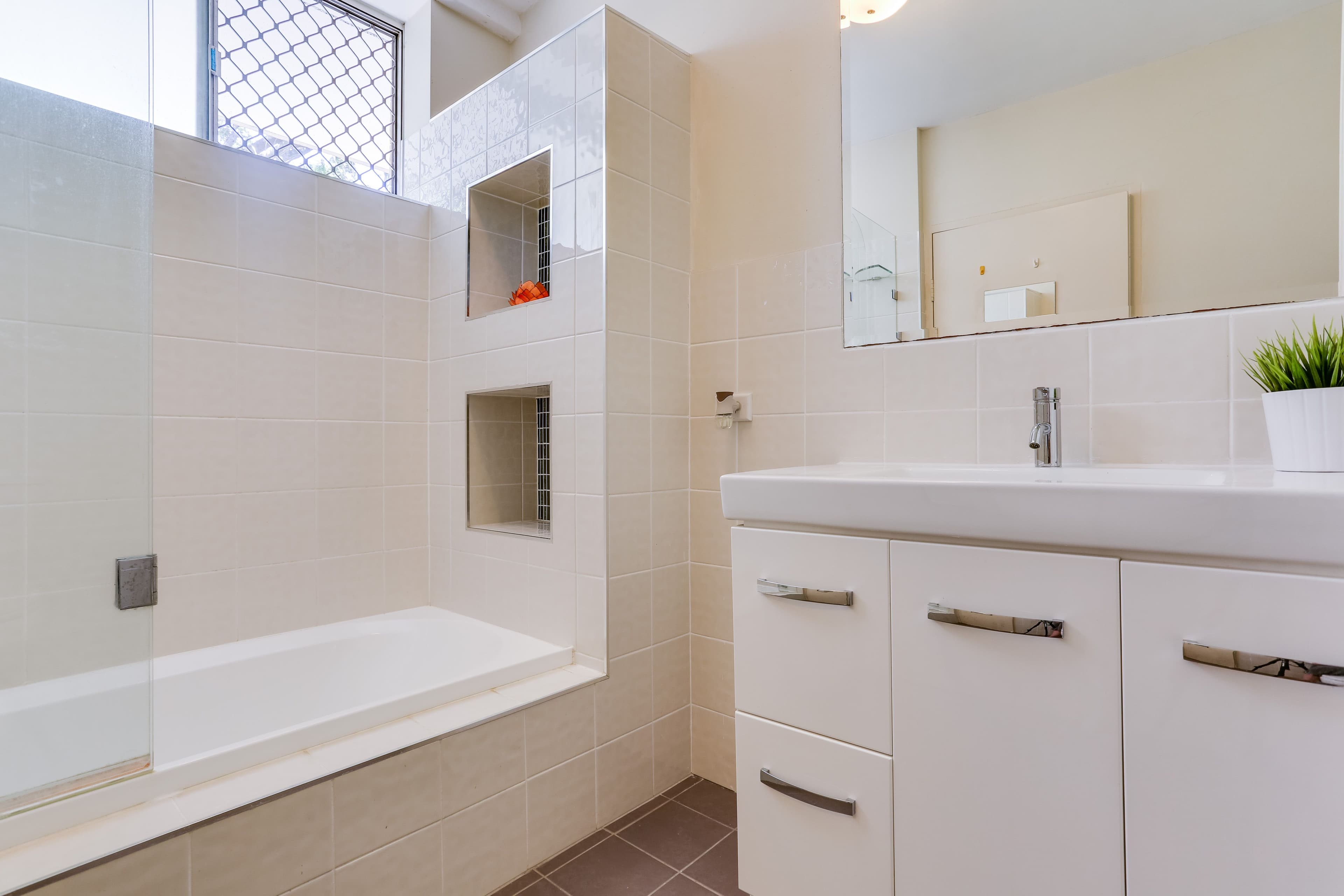 9 Norwood Street, Toowong QLD 4066, Toowong - Thumbnail 2