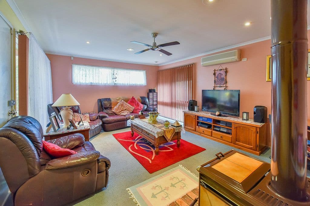 2 Micawber Street, Ambarvale NSW 2560, Ambarvale - Thumbnail 4