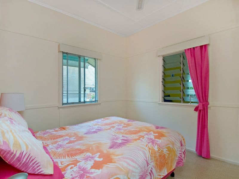 7 Wills Avenue, GOLDEN BEACH QLD 4551, Golden Beach - Thumbnail 7