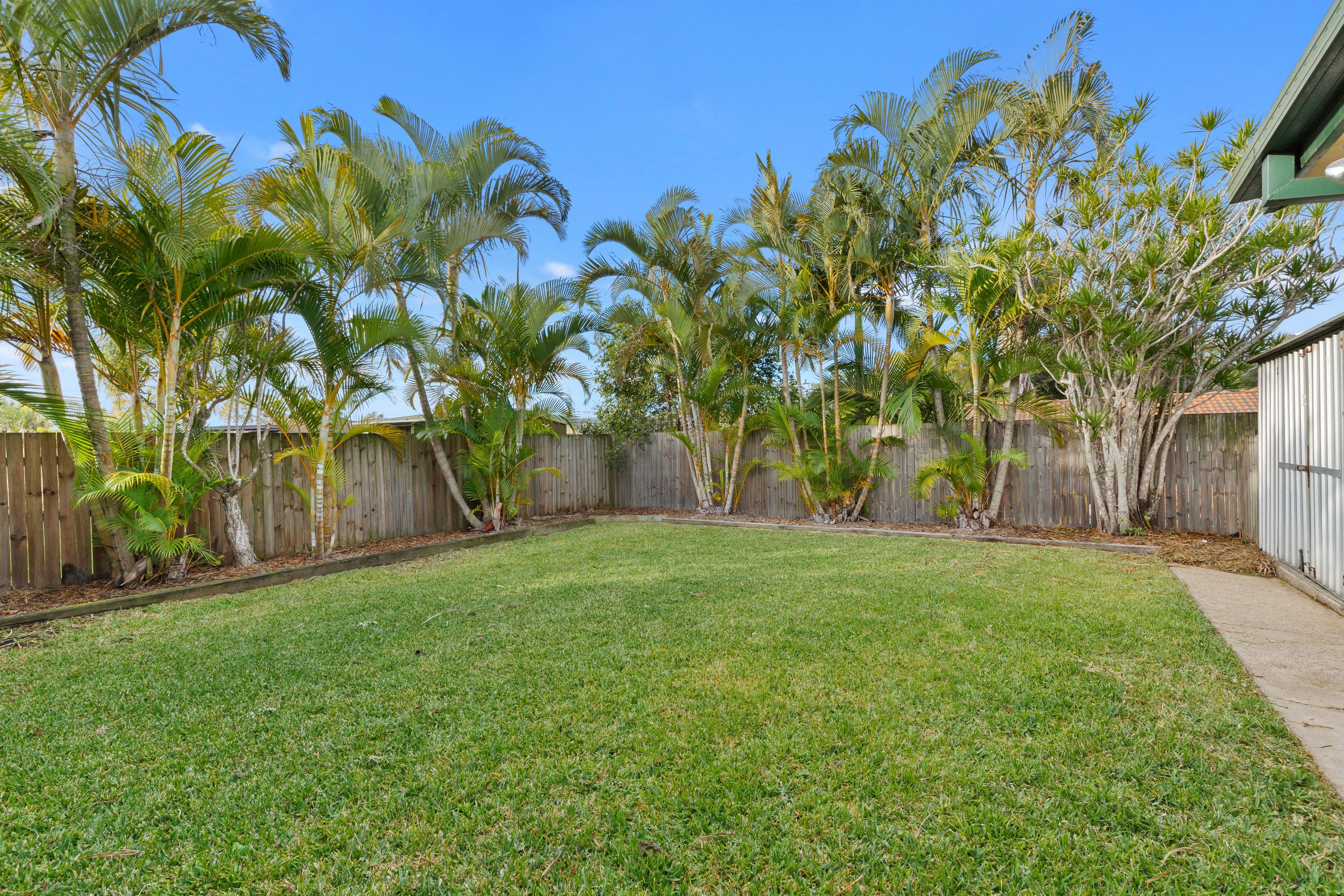 23 Wambaya Street, Belmont QLD 4153, Belmont - Thumbnail 3
