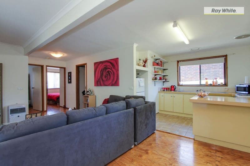 134 Ninth Avenue, ROSEBUD VIC 3939, Rosebud - Thumbnail 4