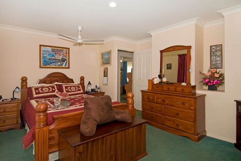 8 Daryl Drive, VARSITY LAKES QLD 4227, Varsity Lakes - Thumbnail 6