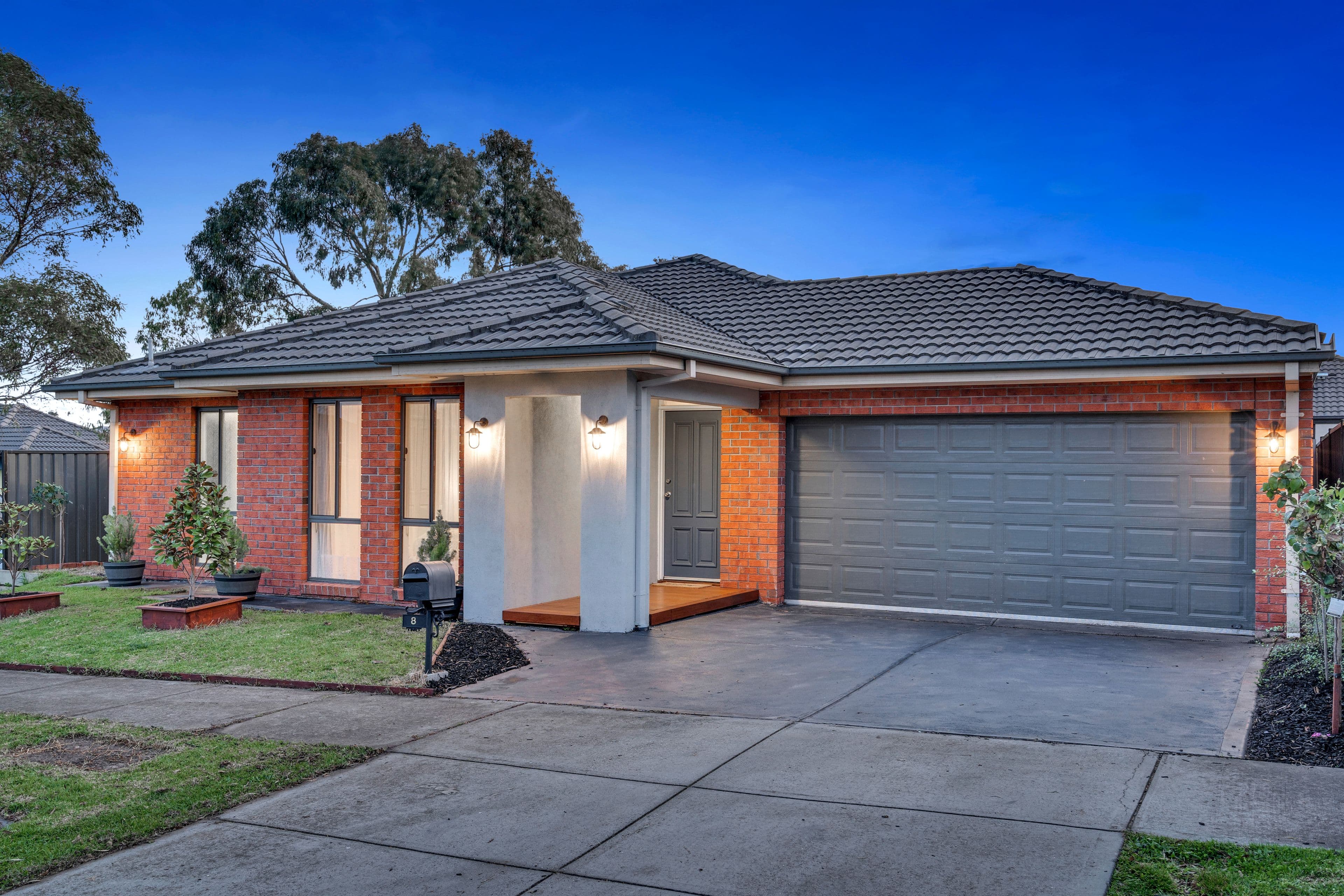 8 Boroka Way, Craigieburn VIC 3064, Craigieburn - Image 1