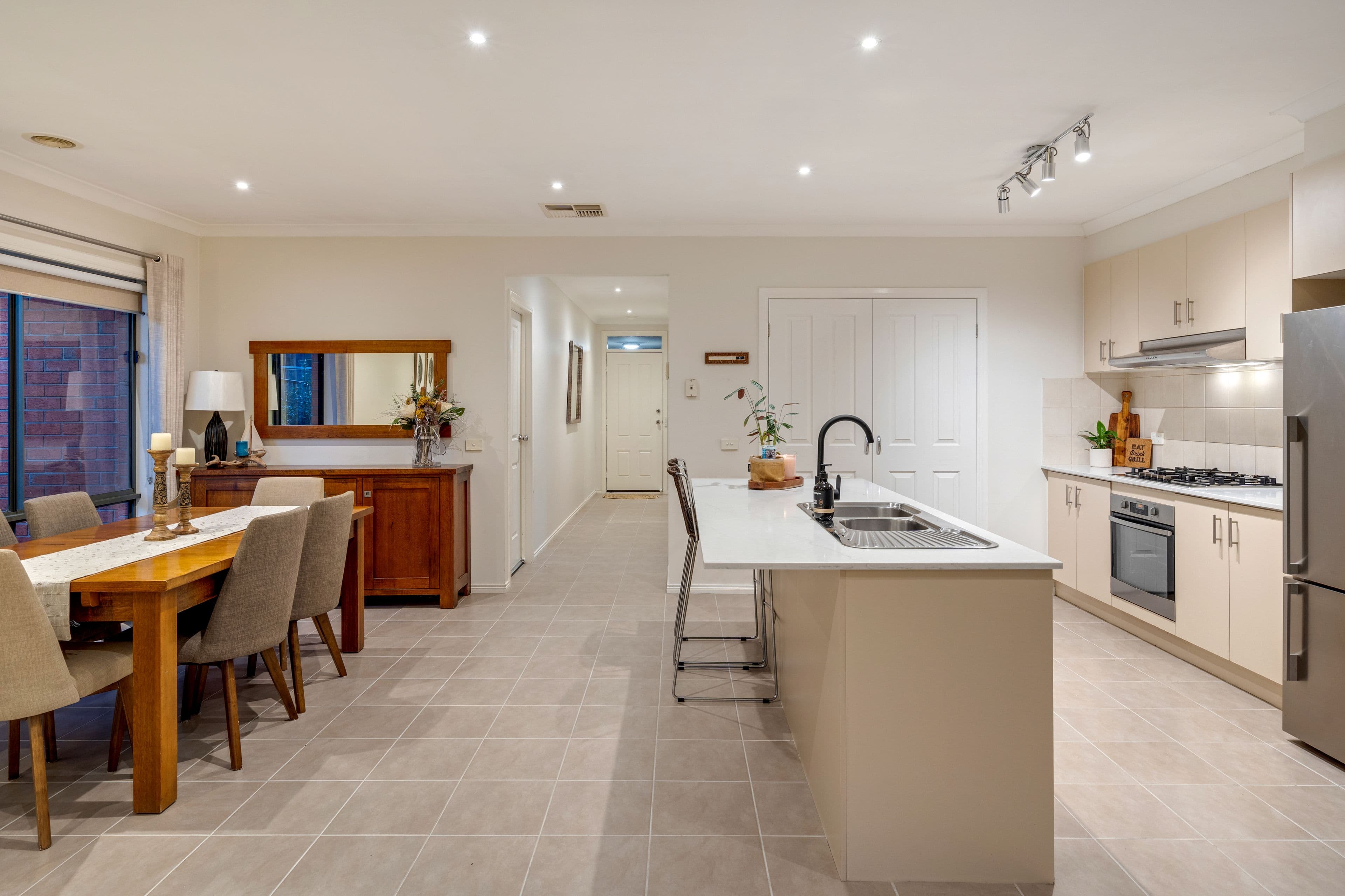 8 Boroka Way, Craigieburn VIC 3064, Craigieburn - Thumbnail 5