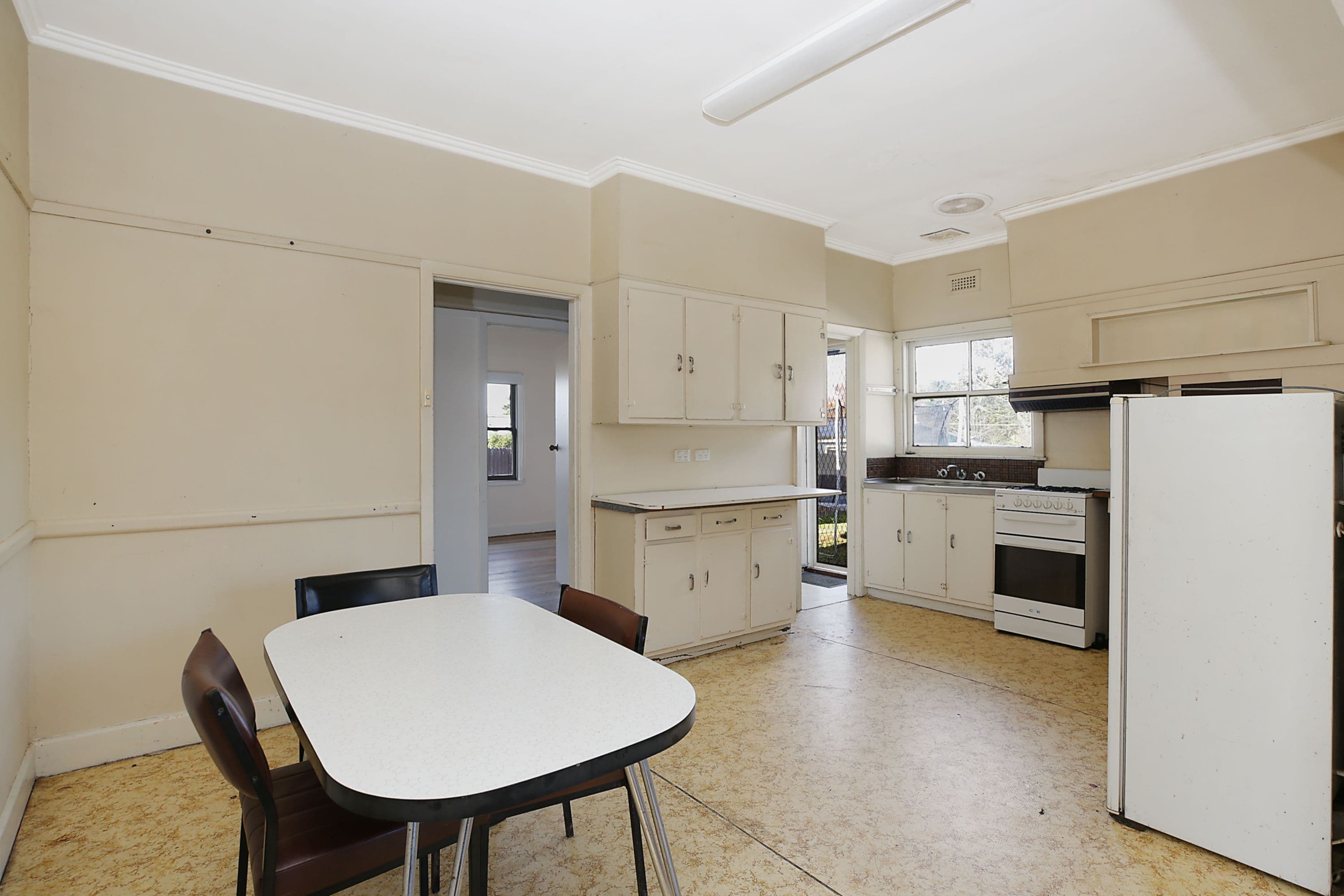 77 Oman Street, Lismore VIC 3324, Lismore - Thumbnail 4