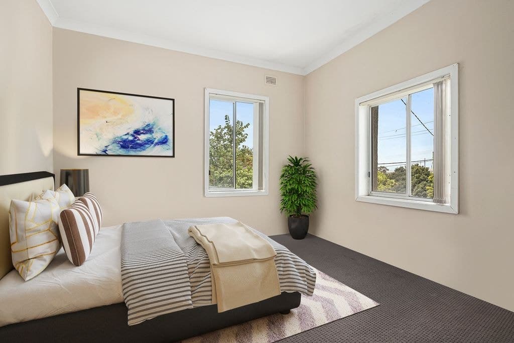 20 Robertson Street, Coniston - Thumbnail 7