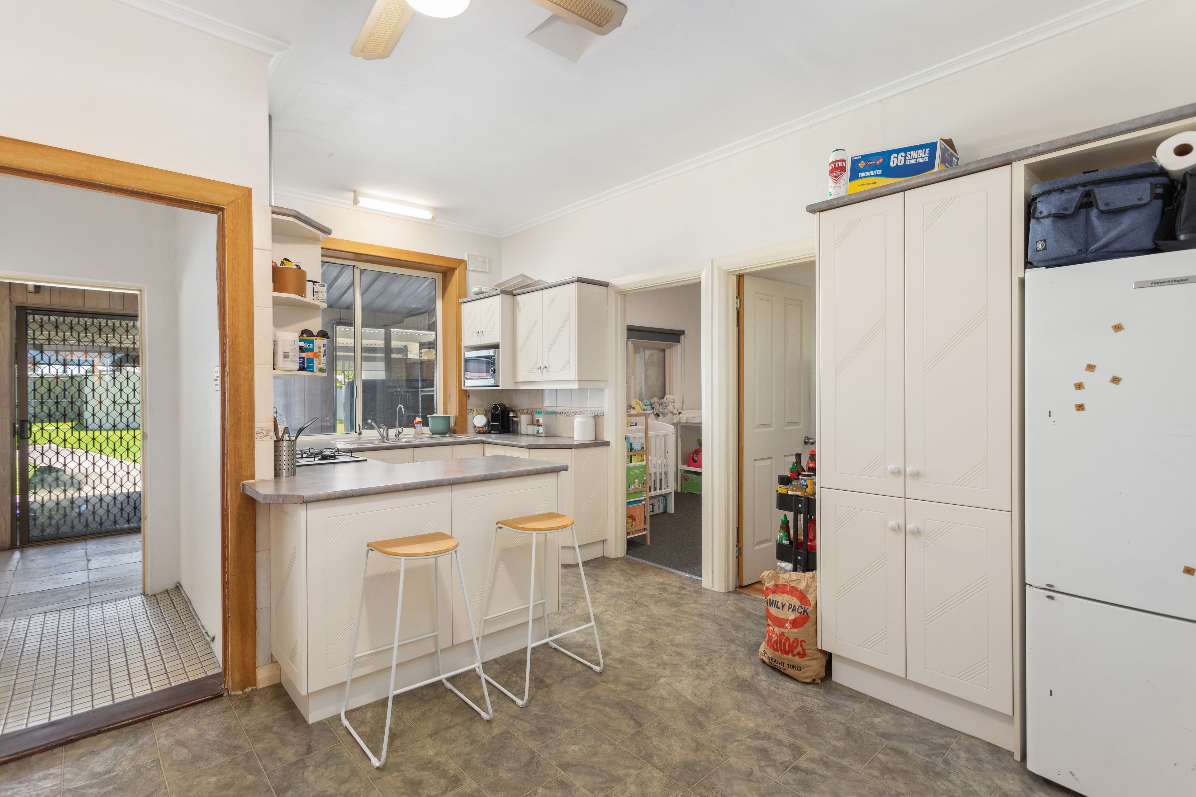 10 Forest Avenue, Royal Park SA 5014, Royal Park - Thumbnail 7