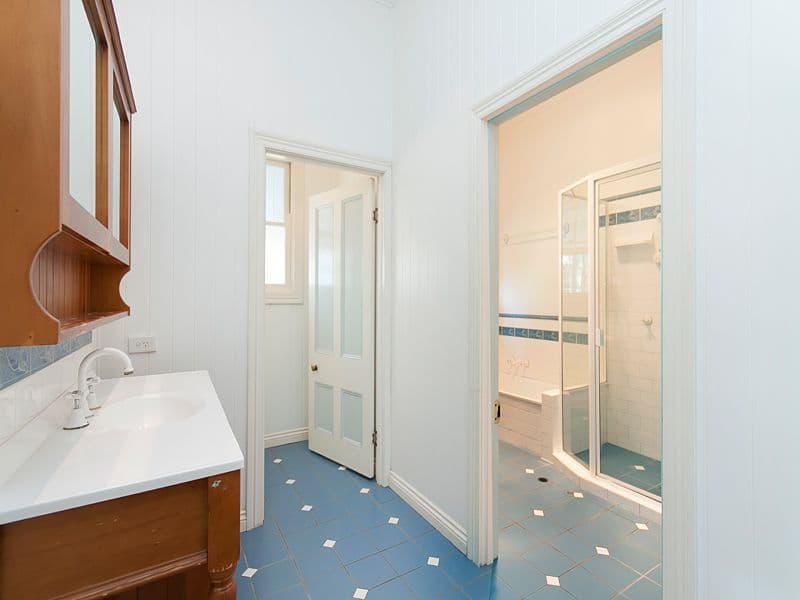 107 Park Road, Wooloowin QLD 4030, Wooloowin - Thumbnail 4