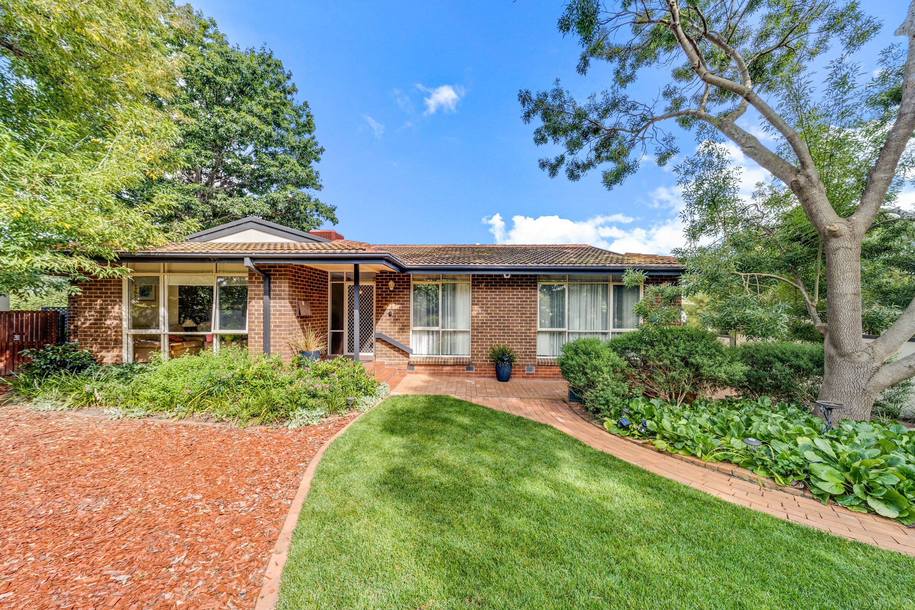 8 Gundara Street, Aranda ACT 2614, Aranda - Thumbnail 3