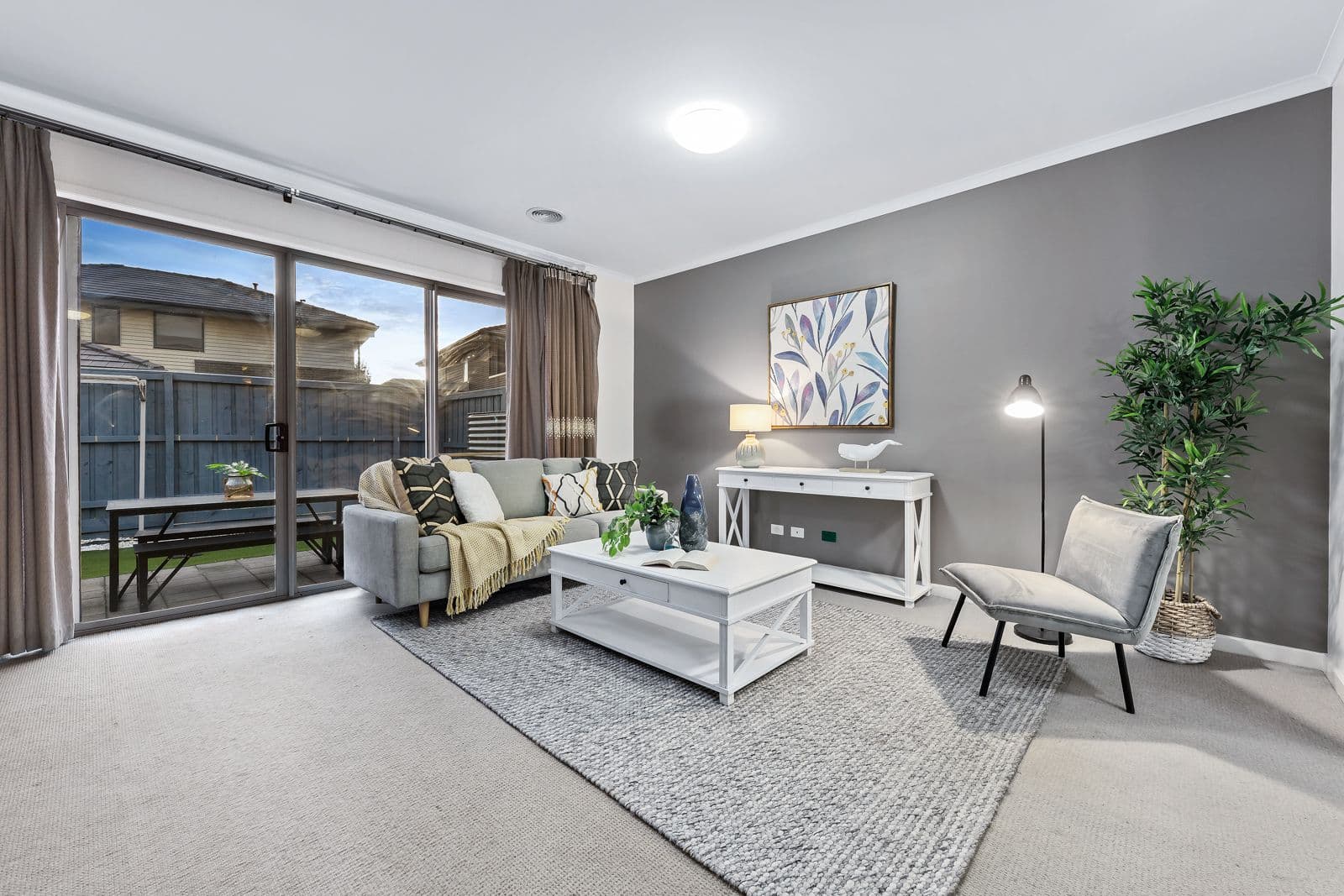 11 Newcastle Drive, Mulgrave VIC 3170, Mulgrave - Thumbnail 3