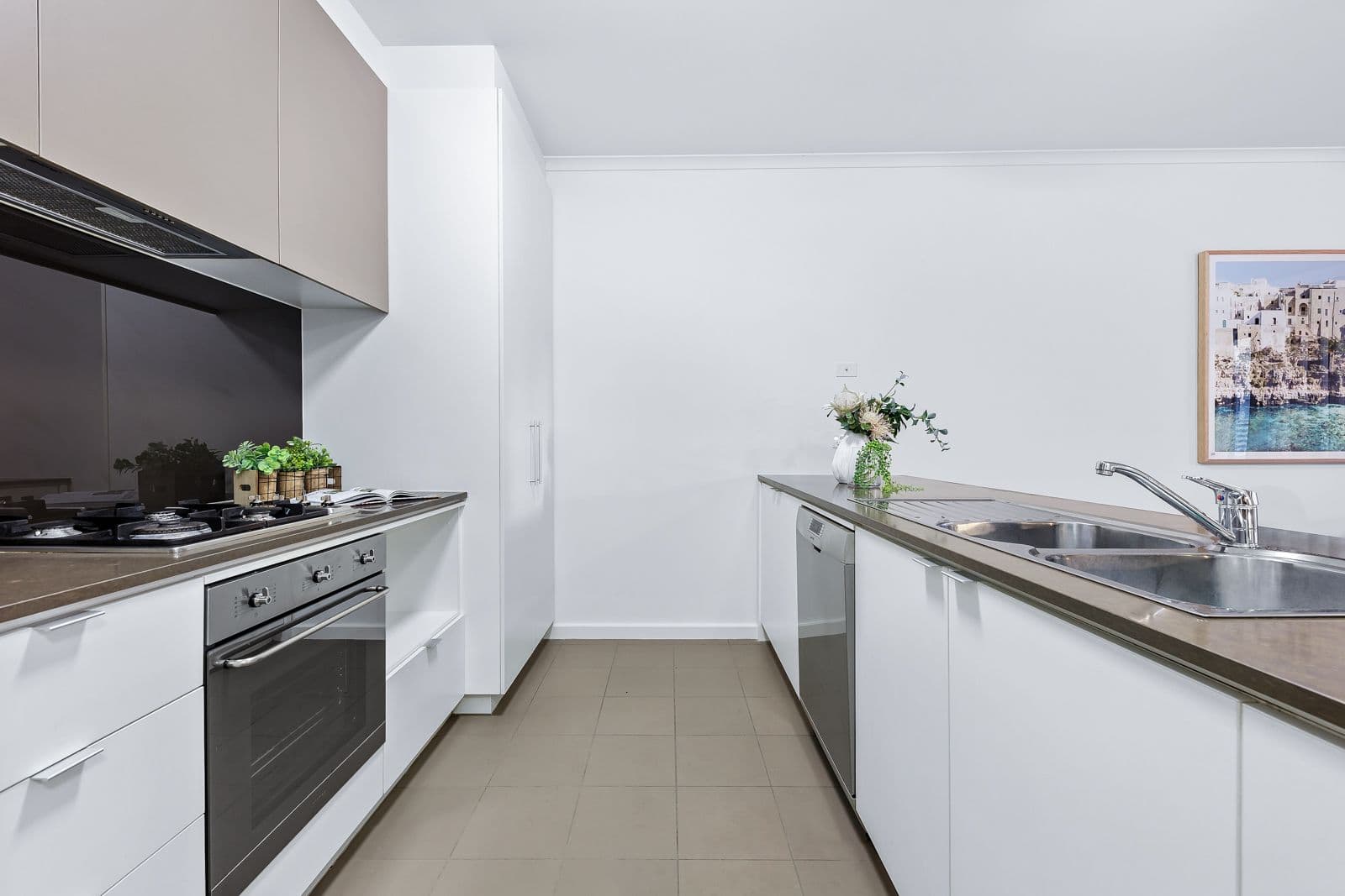 11 Newcastle Drive, Mulgrave VIC 3170, Mulgrave - Thumbnail 6
