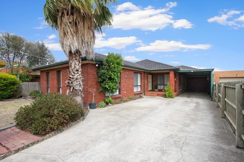4 Monterey Court, OAKLEIGH SOUTH VIC 3167, Oakleigh South - Image 1
