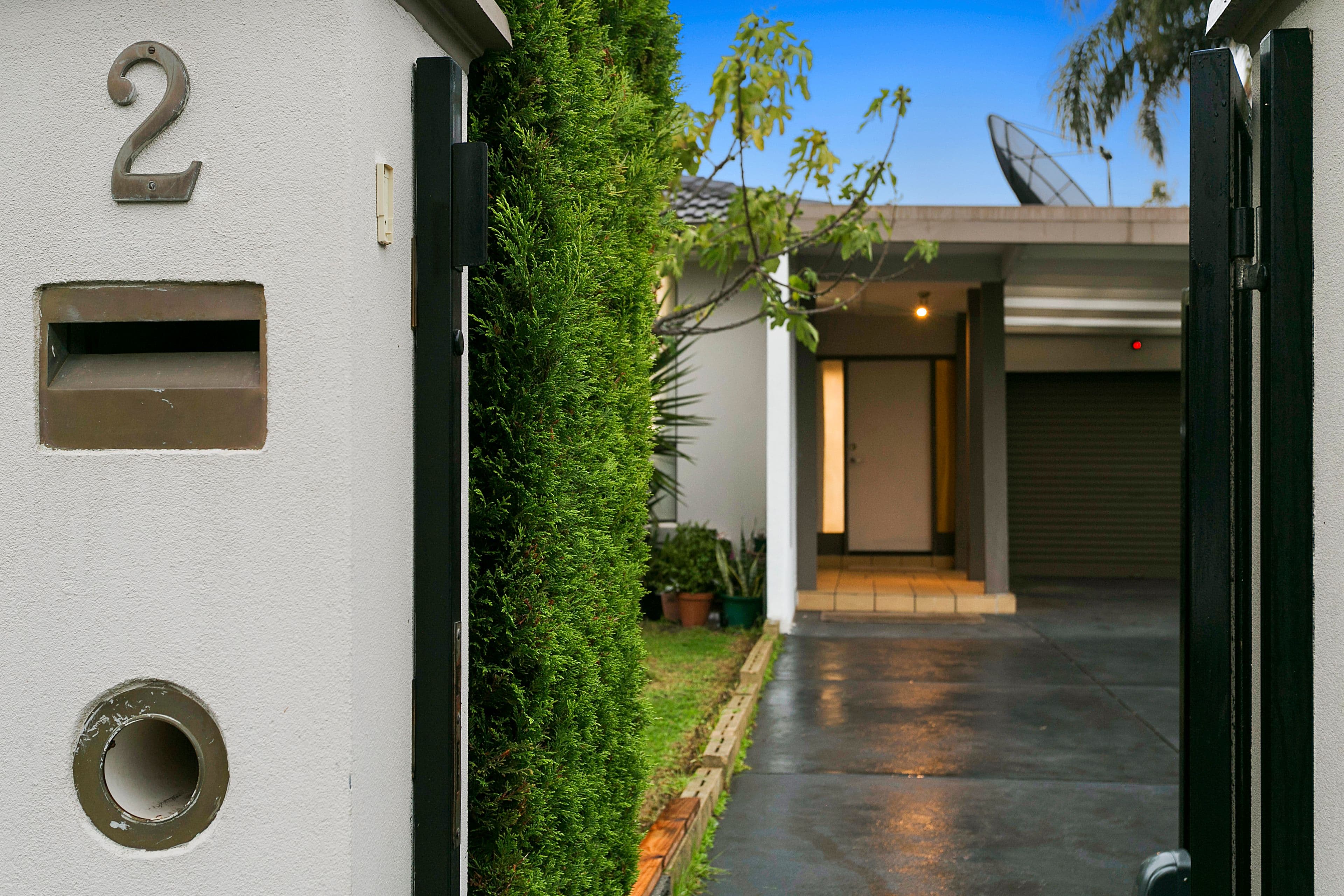 2 Colin Avenue, Frankston VIC 3199, Frankston - Thumbnail 2