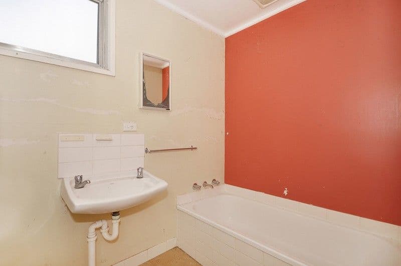 55 Carr Crescent, WANNIASSA ACT 2903, Wanniassa - Thumbnail 5