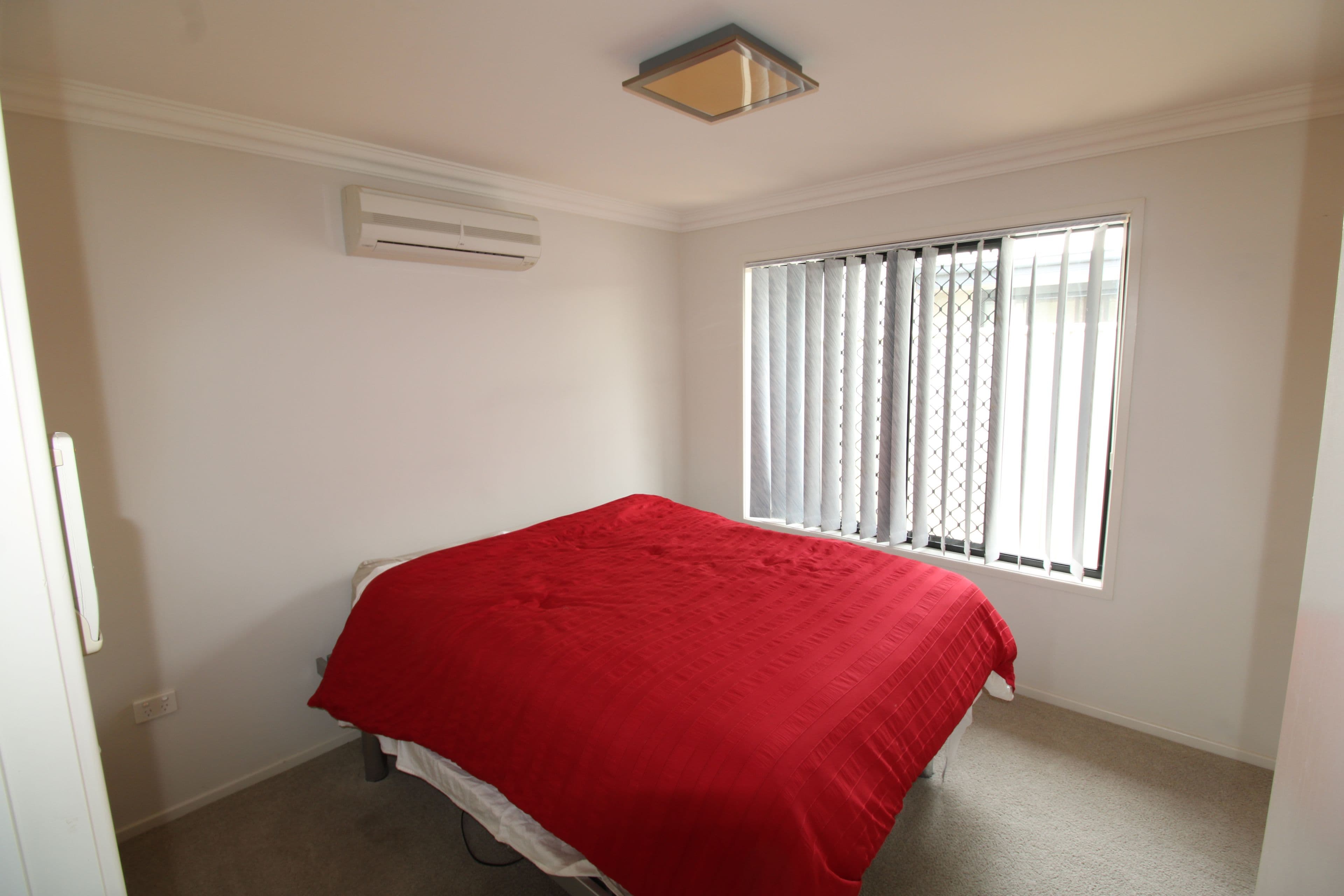6 Desgrand Street, Emerald QLD 4720, Emerald - Thumbnail 8