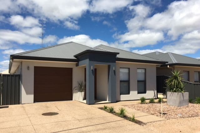 15 Schroeder Street, Wallaroo SA 5556, Wallaroo - Thumbnail 2
