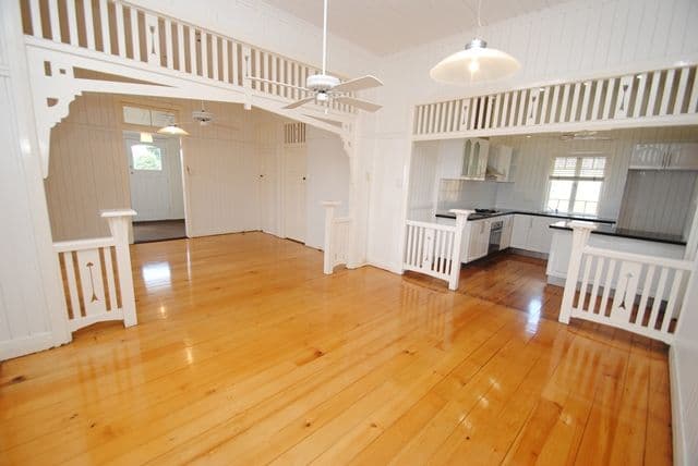 19 Calton Hill, GYMPIE QLD 4570, Gympie - Thumbnail 3