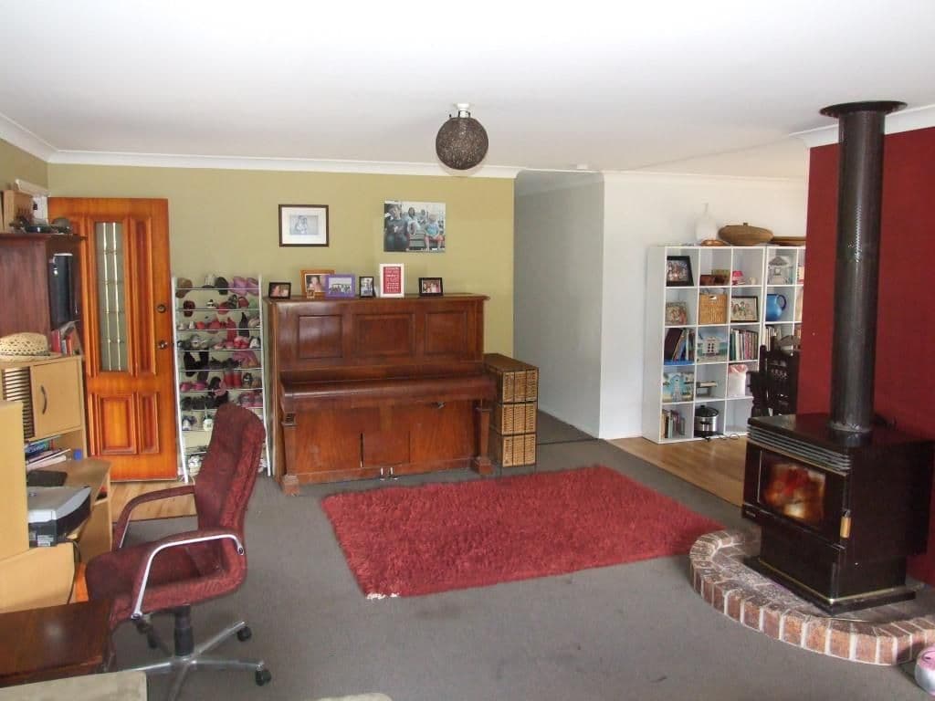 2 Eastside Road, CROWS NEST QLD 4355, Crows Nest - Thumbnail 4