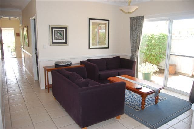7 Wintergreen Lane, FOREST LAKE QLD 4078, Forest Lake - Thumbnail 5
