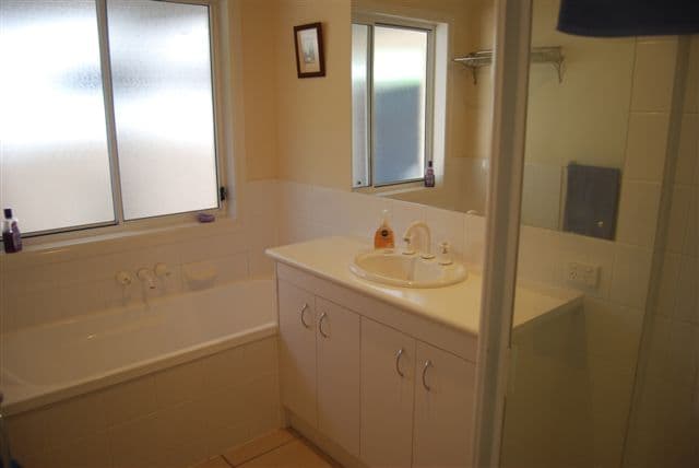 7 Wintergreen Lane, FOREST LAKE QLD 4078, Forest Lake - Thumbnail 8