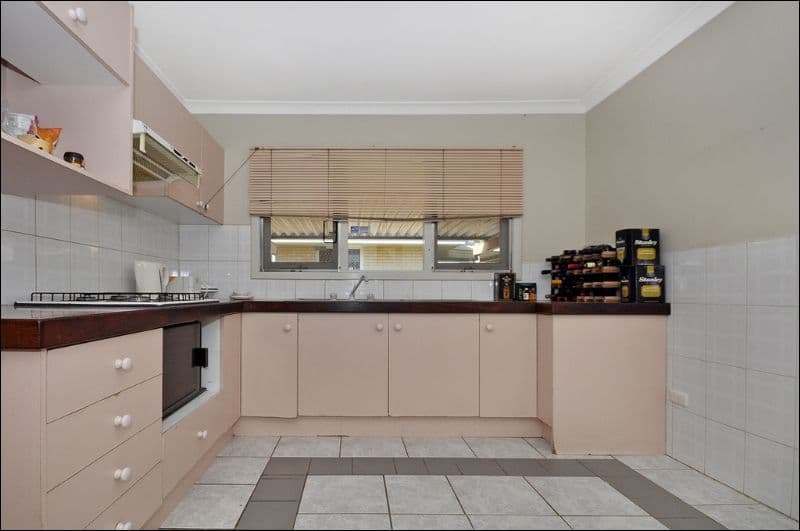 37 Swincer Way, KOONDOOLA WA 6064, Koondoola - Thumbnail 8