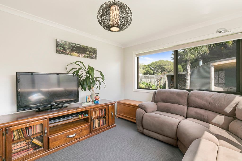6 Sunderland Bay Road, Sunderland Bay VIC 3922, Sunderland Bay - Thumbnail 5