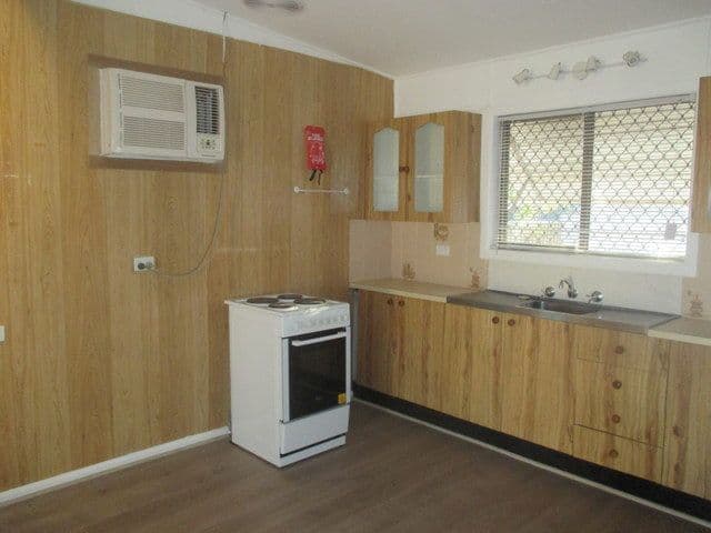 16 Auburn Street, Coonamble - Thumbnail 3