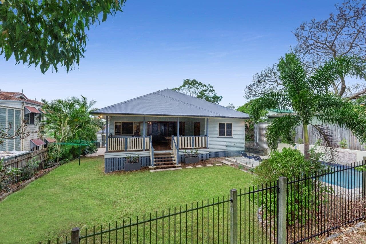 10 Luke Street, Wavell Heights QLD 4012, Wavell Heights - Thumbnail 2