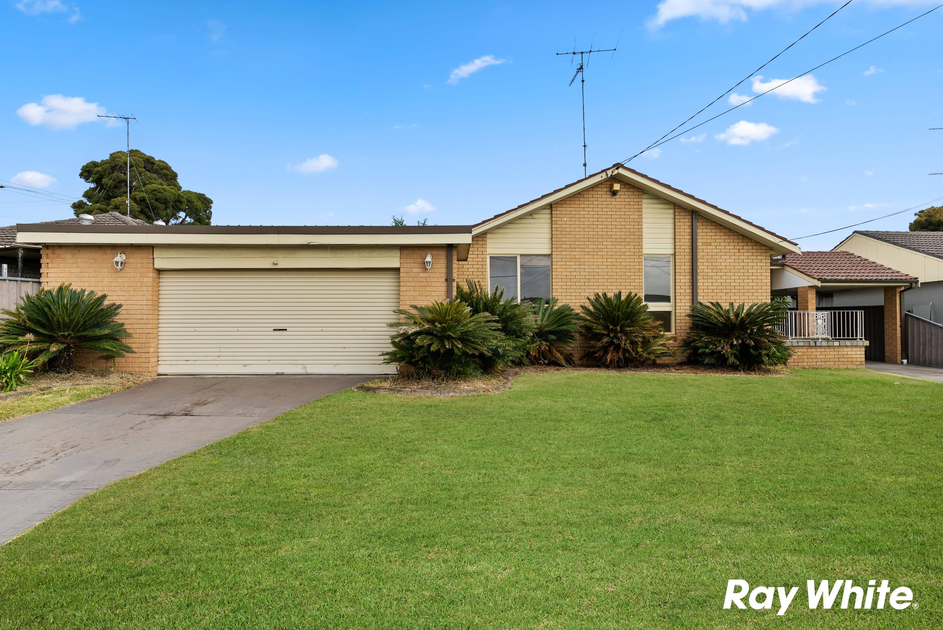 4 Huddleston Street, Colyton NSW 2760, Colyton - Image 1