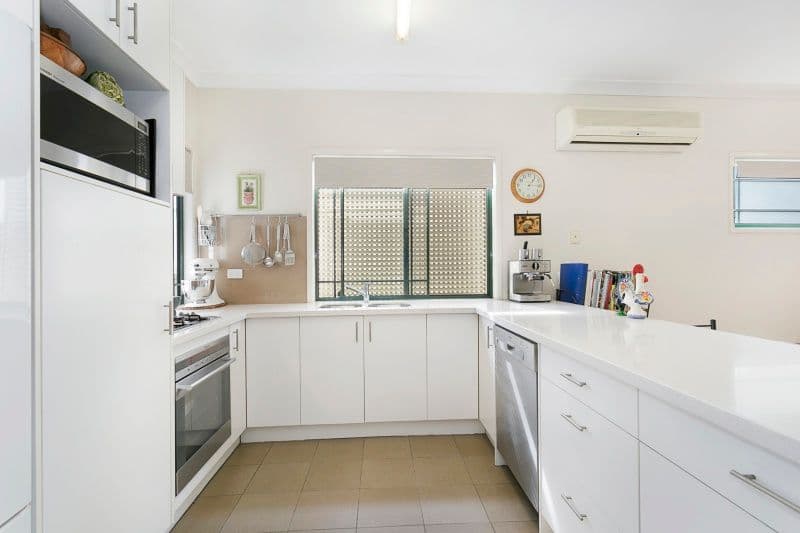 14 Dan Street, Graceville QLD 4075, Graceville - Thumbnail 4