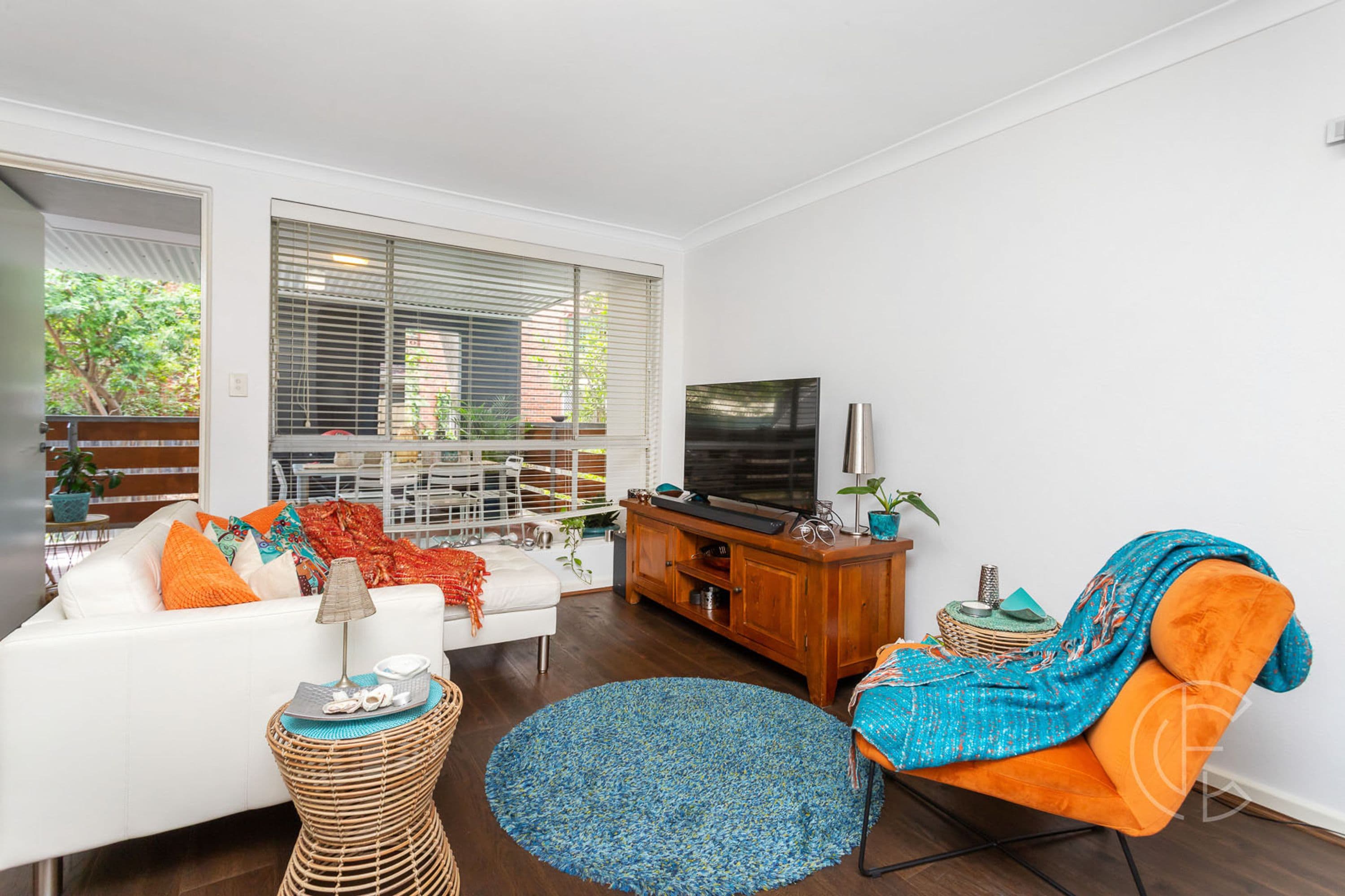 2/39 Kinsella Street, Joondanna - Thumbnail 7