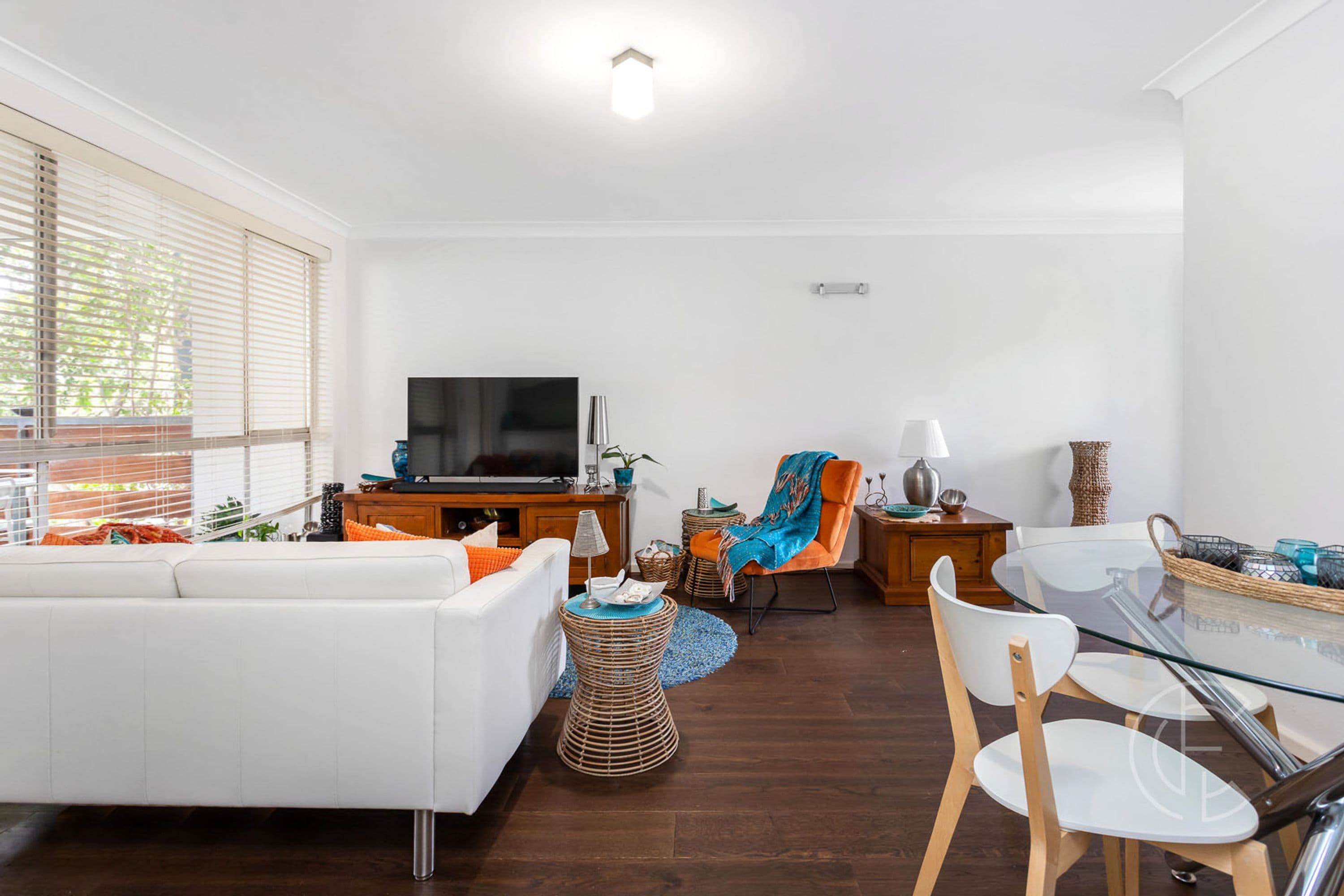 2/39 Kinsella Street, Joondanna - Thumbnail 8