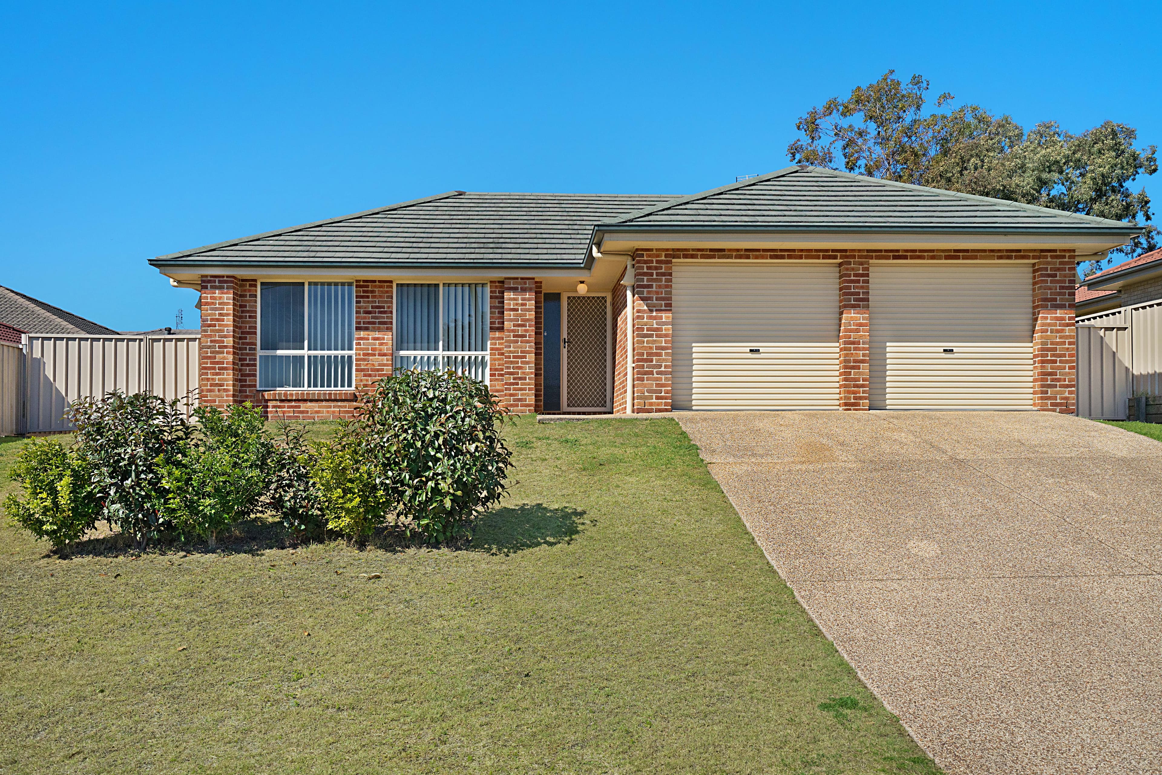 19 Gordon Street, East Branxton - Image 1