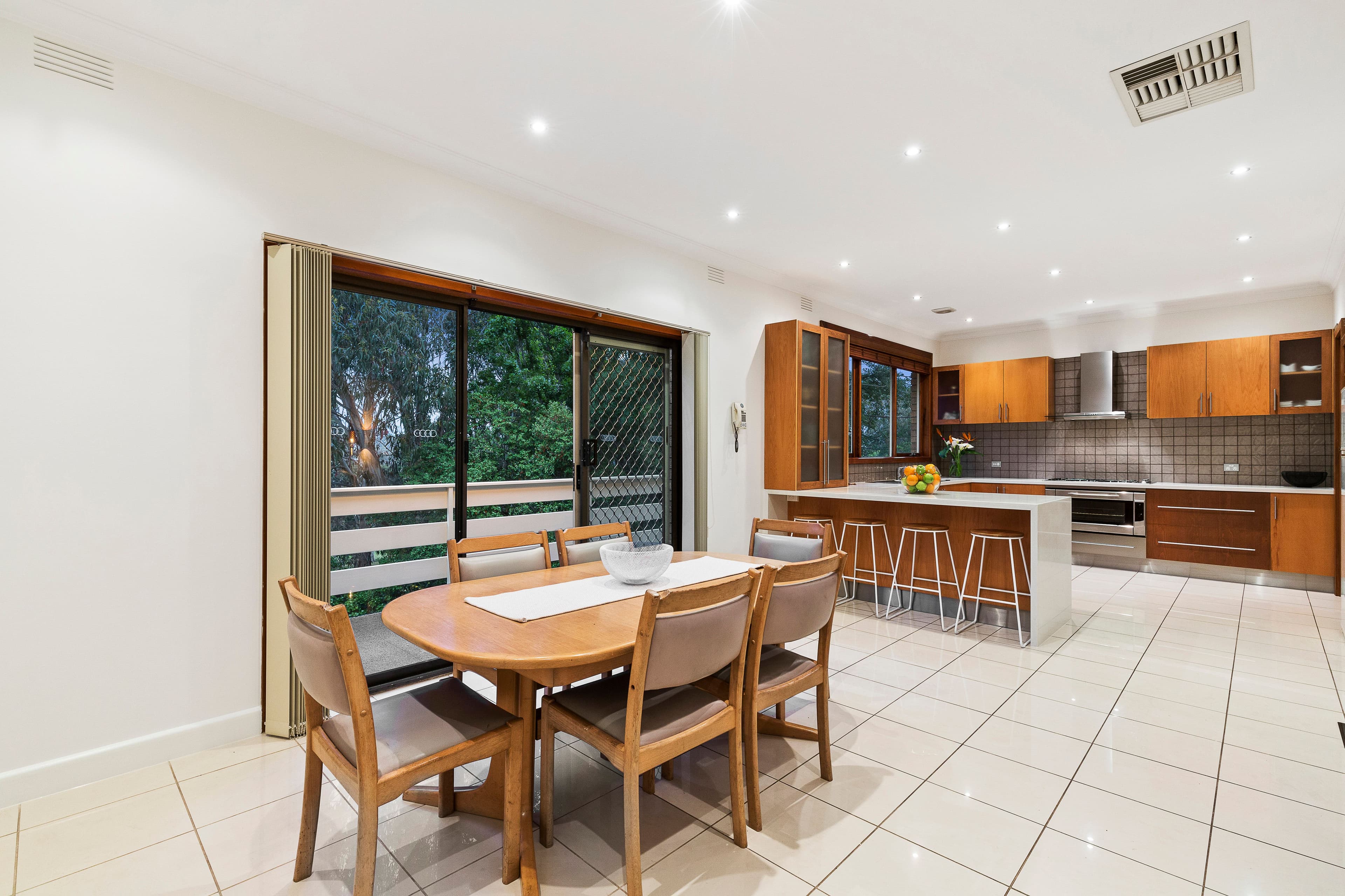 80 Oakpark Drive, Chadstone VIC 3148, Chadstone - Thumbnail 4
