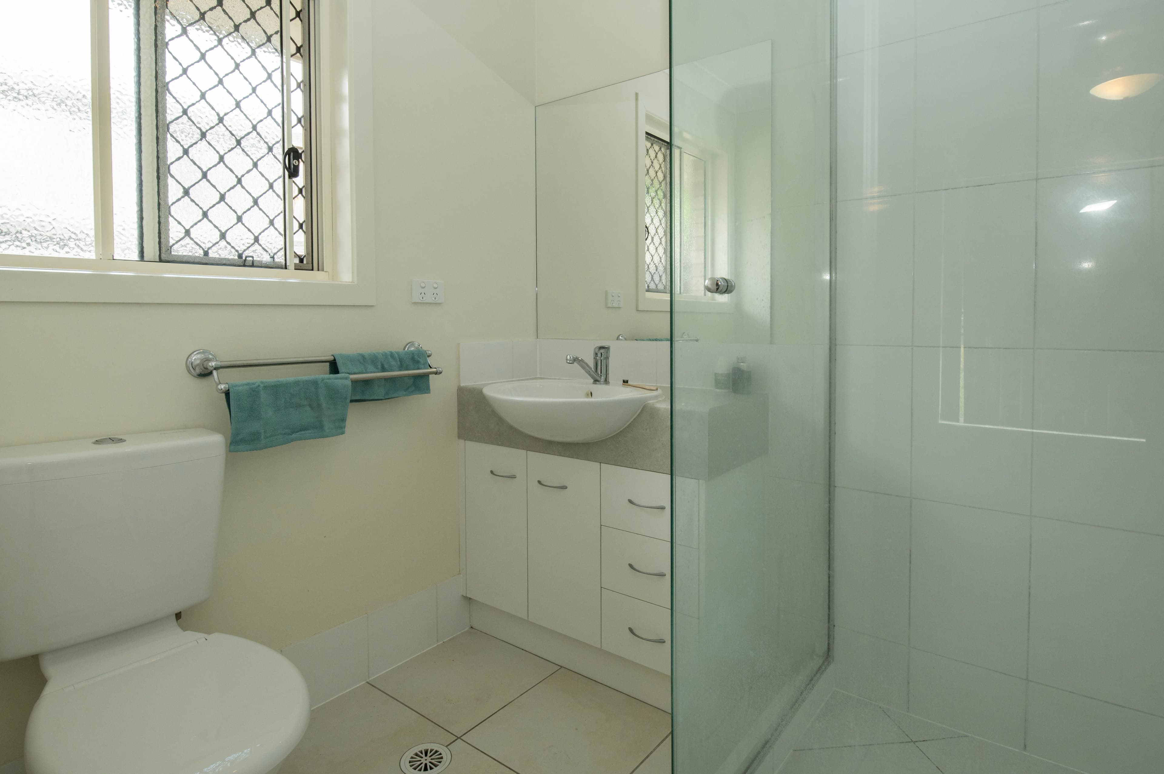 28 Ward Crescent, Biloela QLD 4715, Biloela - Thumbnail 7