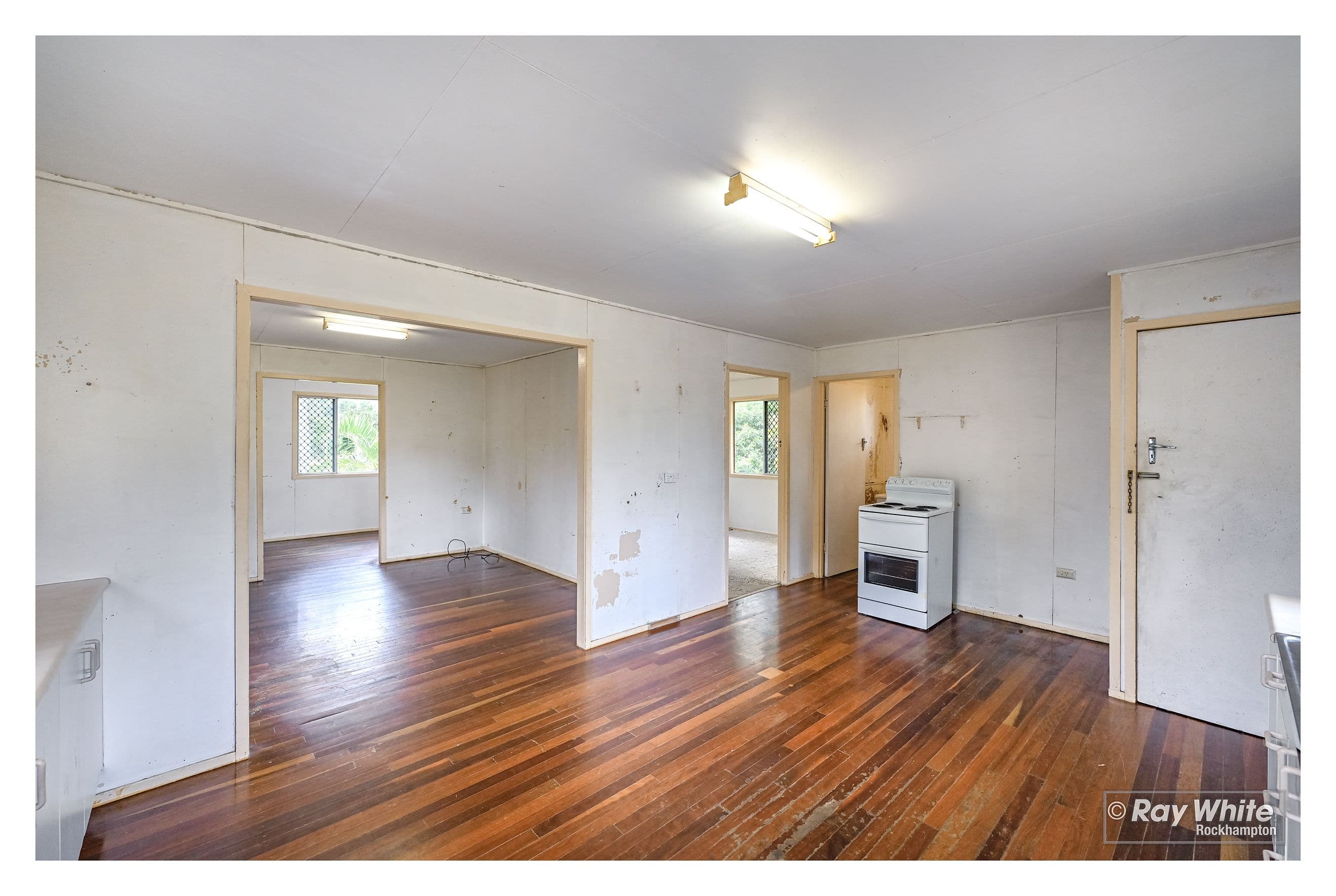 37 Daniel Street, Koongal QLD 4701, Koongal - Thumbnail 4