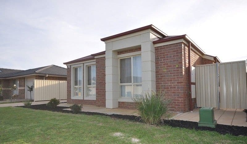 3  Maria Court, MUNNO PARA WEST SA 5115, Munno Para West - Thumbnail 2