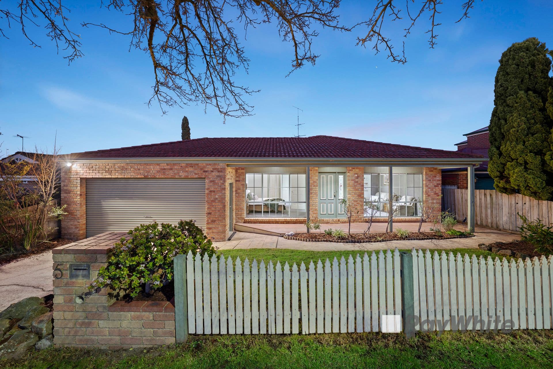 5 Sneddon Drive, Narre Warren South VIC 3805, Narre Warren South - Image 1